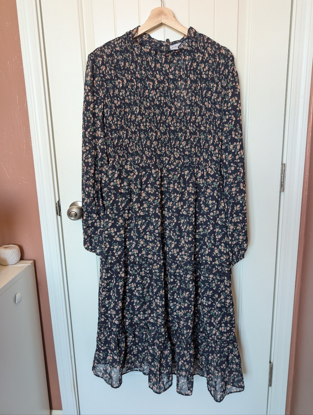 NWT Petal & Pup Floral Long Sleeve Maxi Dress Large Navy/Pink